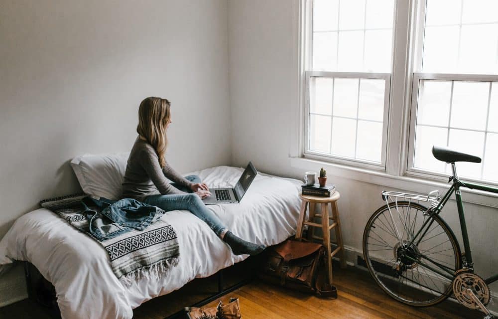 How To Stay Physically And Mentally Healthy When You're Stuck At Home
